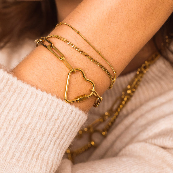 goudkleurige schakel armband met groot hart | stainless steel