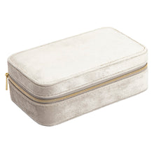 Afbeelding in Gallery-weergave laden, medium beige velvet sieradenbox