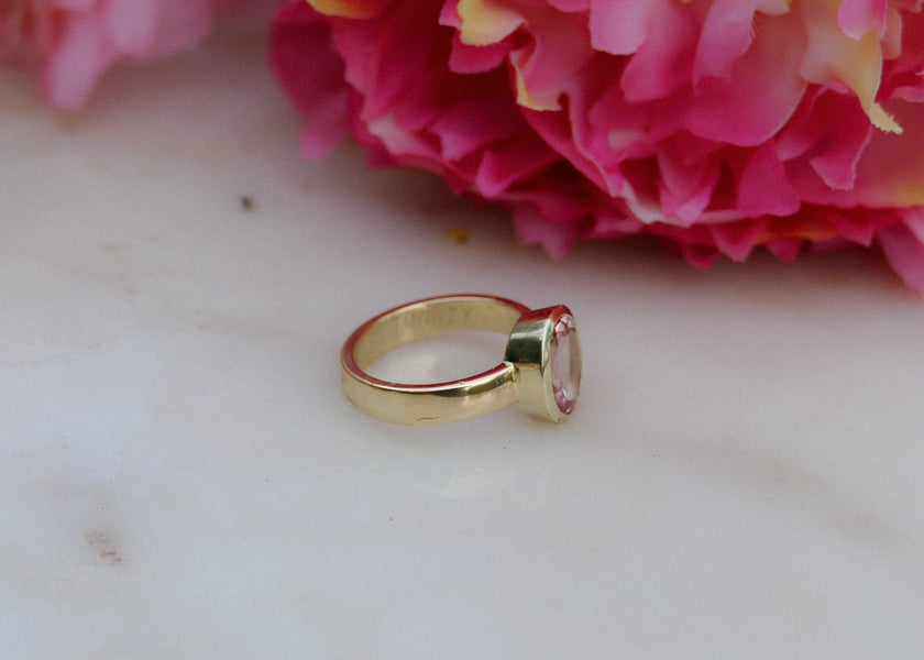 De trouwring van haar moeder gesmeed tot ring voor haar