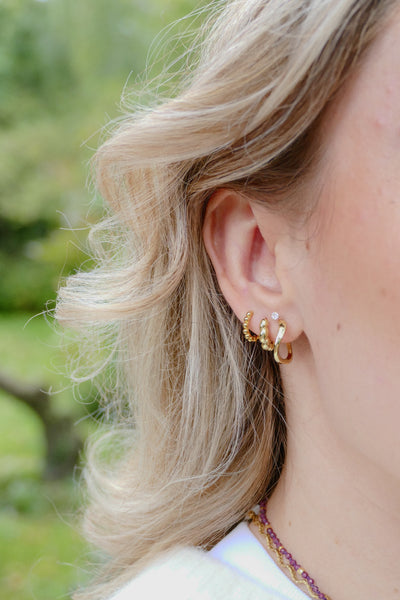 verguld gouden dunne gladde wave oorringen | echt zilver | 15 mm