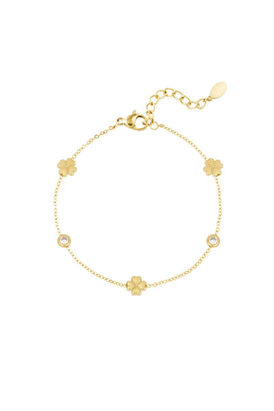 fijn goudkleurig armbandje met klavertjes vier
