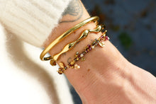 Afbeelding in Gallery-weergave laden, goudkleurige cuff van stainless steel
