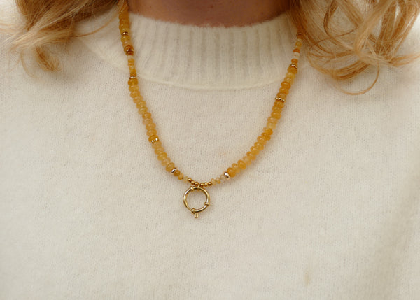 zacht geel aventurijn collier met goudkleurige accenten | stainless steel