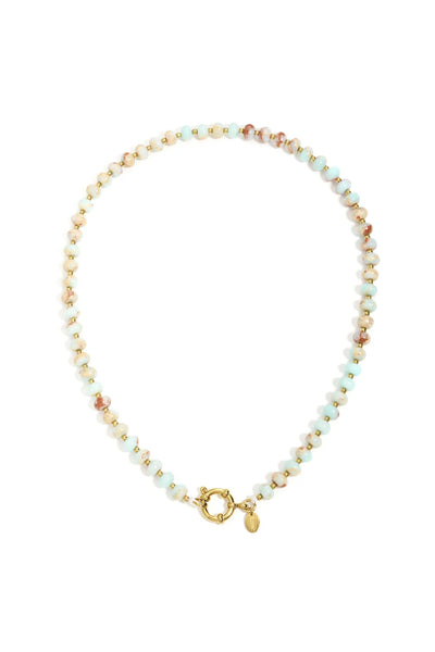 zee blauw kralen collier met groot goudkleurig slot