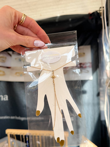 goudkleurige handchain met ster | stainless steel