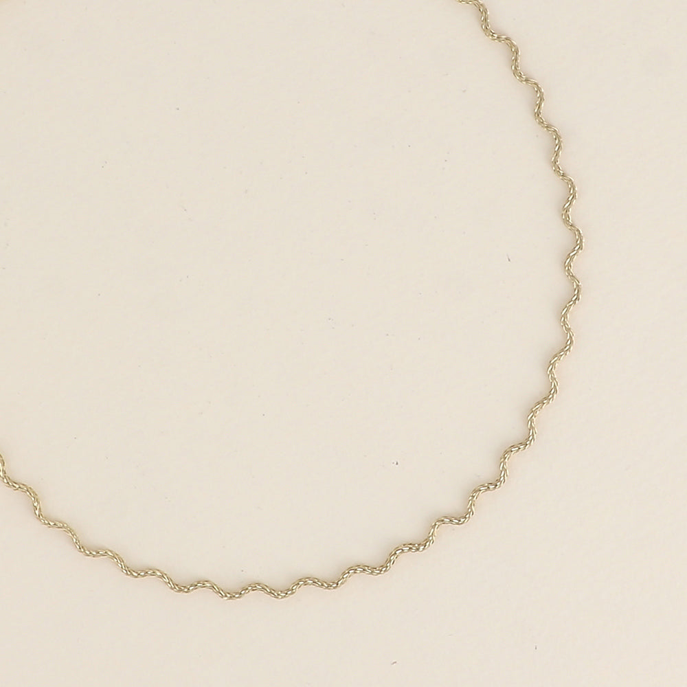goudkleurig fijn wave collier stainless steel