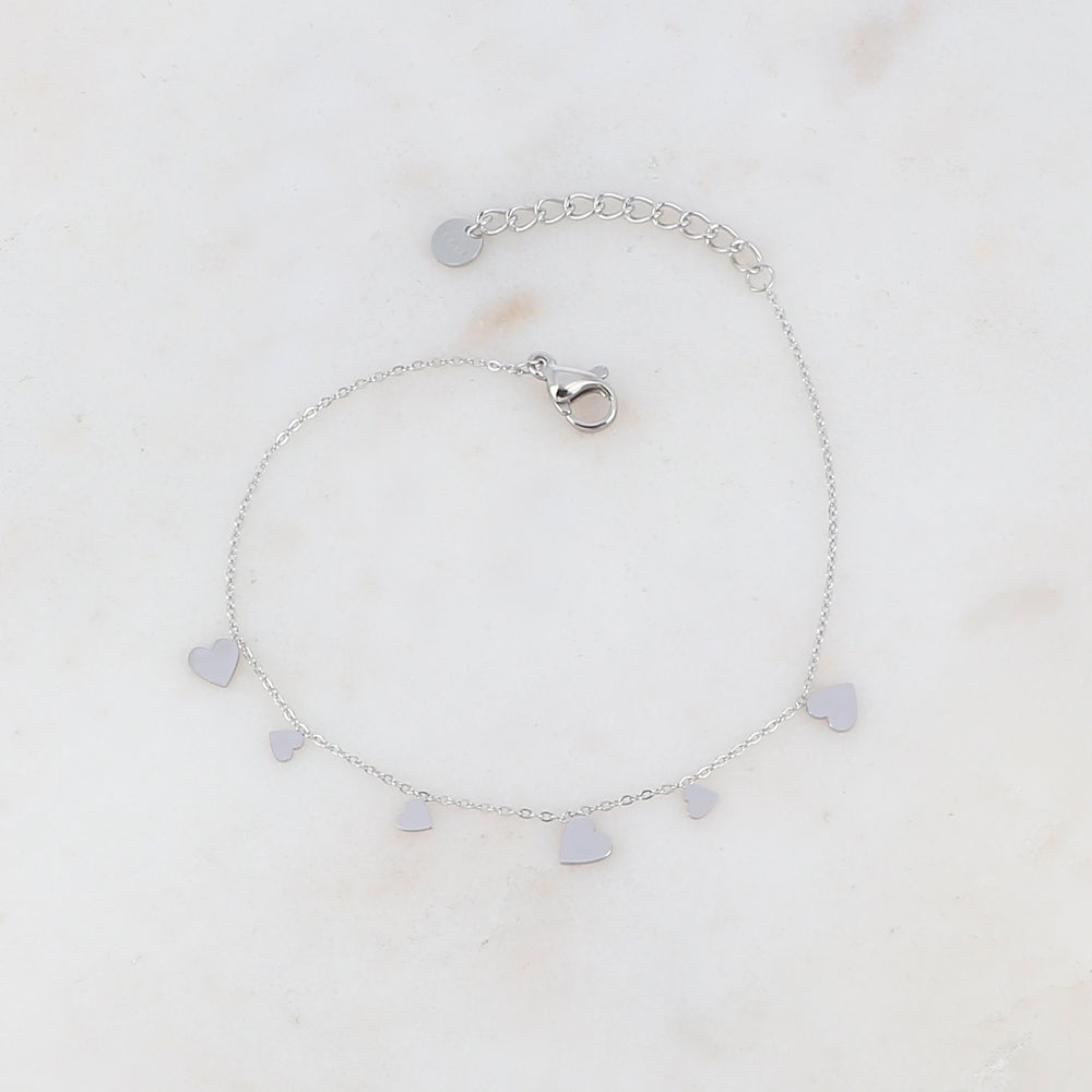 fijn zilverkleurig armbandje met gladde hartjes stainless steel