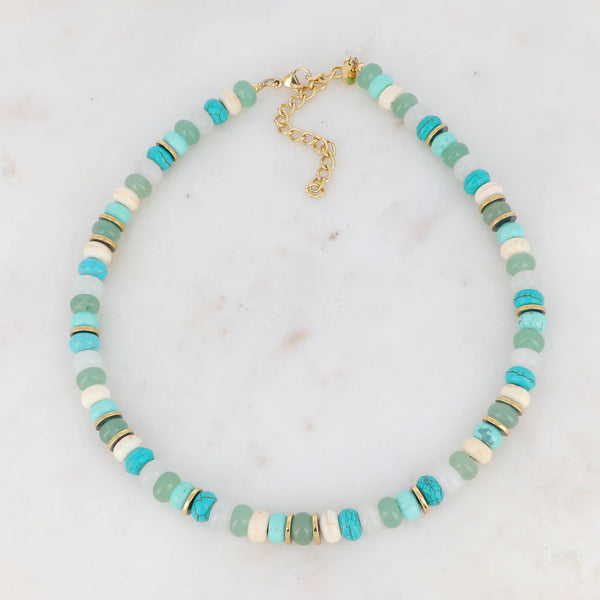 mineralen collier in knappe groen tinten met wit