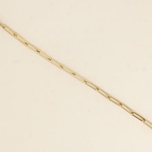 Afbeelding in Gallery-weergave laden, goudkleurige schakelarmband van paperclip schakels | stainless steel
