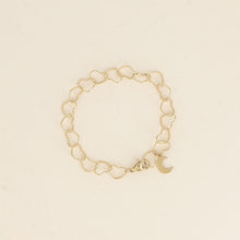 Afbeelding in Gallery-weergave laden, goudkleurige hartjes armband stainless steel
