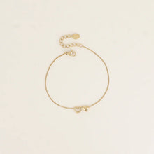 Afbeelding in Gallery-weergave laden, fijn goudkleurig armbandje met hartjes | stainless steel
