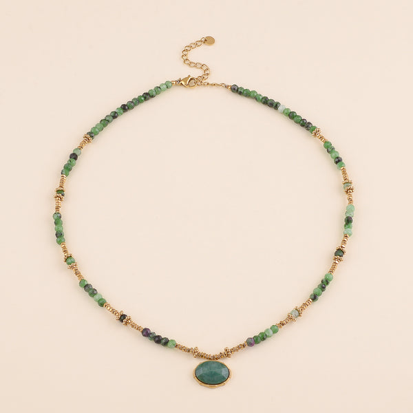 collier van donker groene kralen met goudkleurige accenten | stainless steel