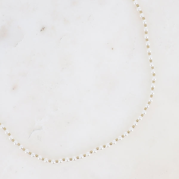 witte pareltjes met goudkleurige bolletjes collier stainless steel