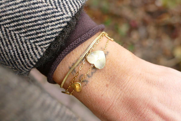 goudkleurig 3 in 1 armbandje met hartjes | stainless steel