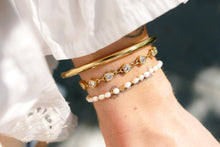 Afbeelding in Gallery-weergave laden, armband met hartjes vormige zirkonia stenen | stainless steel
