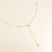 Afbeelding in Gallery-weergave laden, fijn goudkleurig Y collier met dichte hartjes 💗 stainless steel
