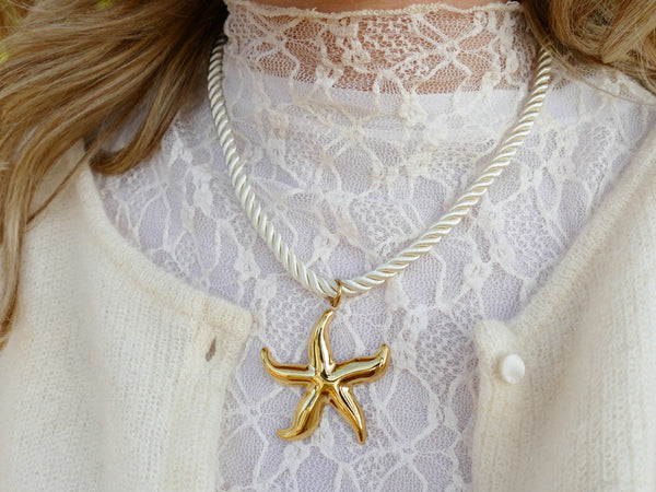 beige gevlochten collier met grote zeester 🐚 stainless steel