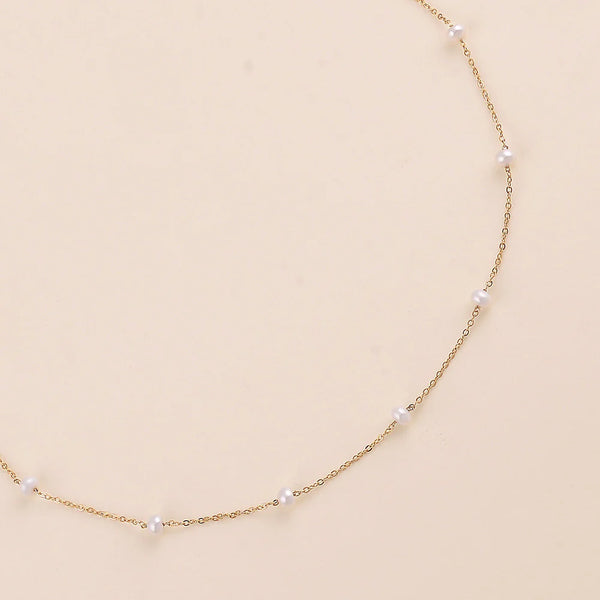 goudkleurig kettinkje met witte pareltjes | stainless steel