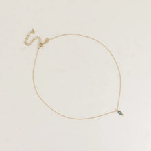 Afbeelding in Gallery-weergave laden, fijn goudkleurig collier met blauw hangertje | stainless steel
