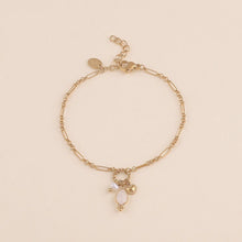 Afbeelding in Gallery-weergave laden, goudkleurig schakelarmbandje met bedeltjes | stainless steel
