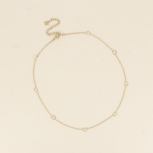 fijn goudkleurig collier met open hartjes | stainless steel