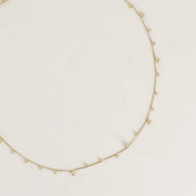 Afbeelding in Gallery-weergave laden, fijn goudkleurig collier met bolletjes | stainless steel
