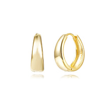 Afbeelding in Gallery-weergave laden, goudkleurige ovale gladde oorringen 14 mm  | echt zilver met een laagje goud
