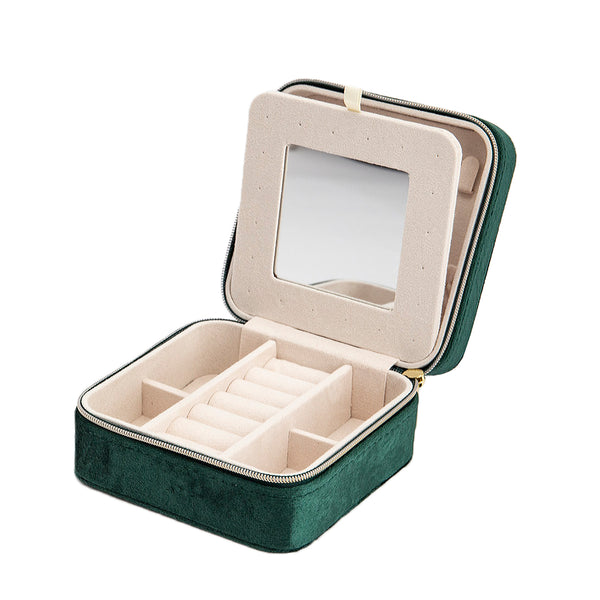 kleine groen velvet sieradenbox