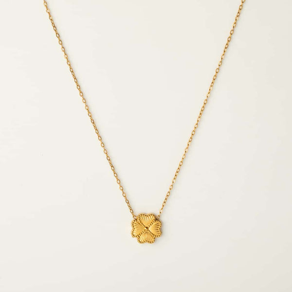 fijn goudkleurig collier met klavertje vier 🍀 stainless steel