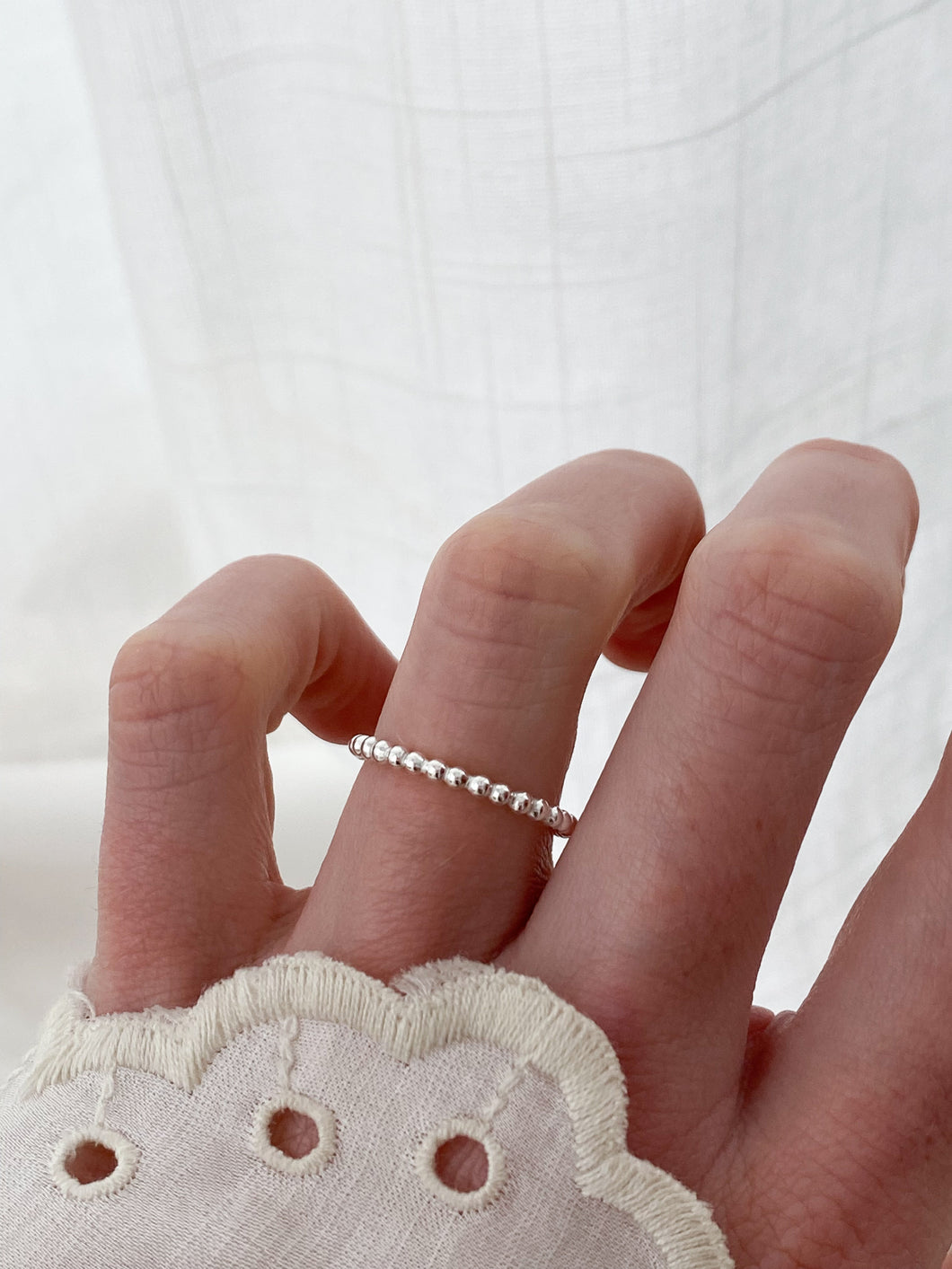 bolletjes ring van echt zilver