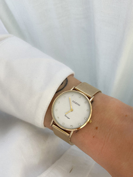 Oozoo met steentjes op de wijzerplaat in goudkleur new vintage | 32 mm
