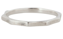 Afbeelding in Gallery-weergave laden, handgemaakte motief ring van echt zilver
