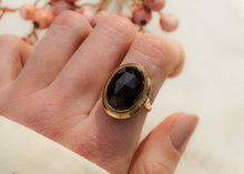 Afbeelding in Gallery-weergave laden, vintage gouden ring met granaat
